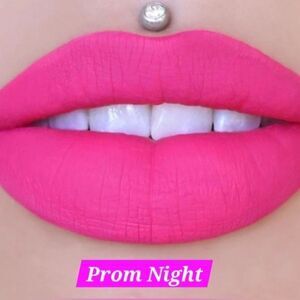 NIB Jeffree Star Velour Liquid‎ Lipstick in prom night